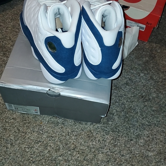 COPY - Nike, Air Jordan's - Picture 2 of 4